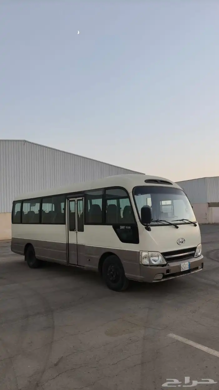للأجار باص 30 مقعدهوناي كونتي موديل 2012 2