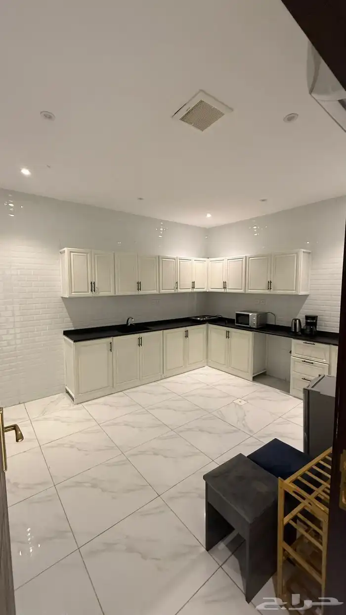 شقة مفروشة للايجار بحي الواحة سندس 7