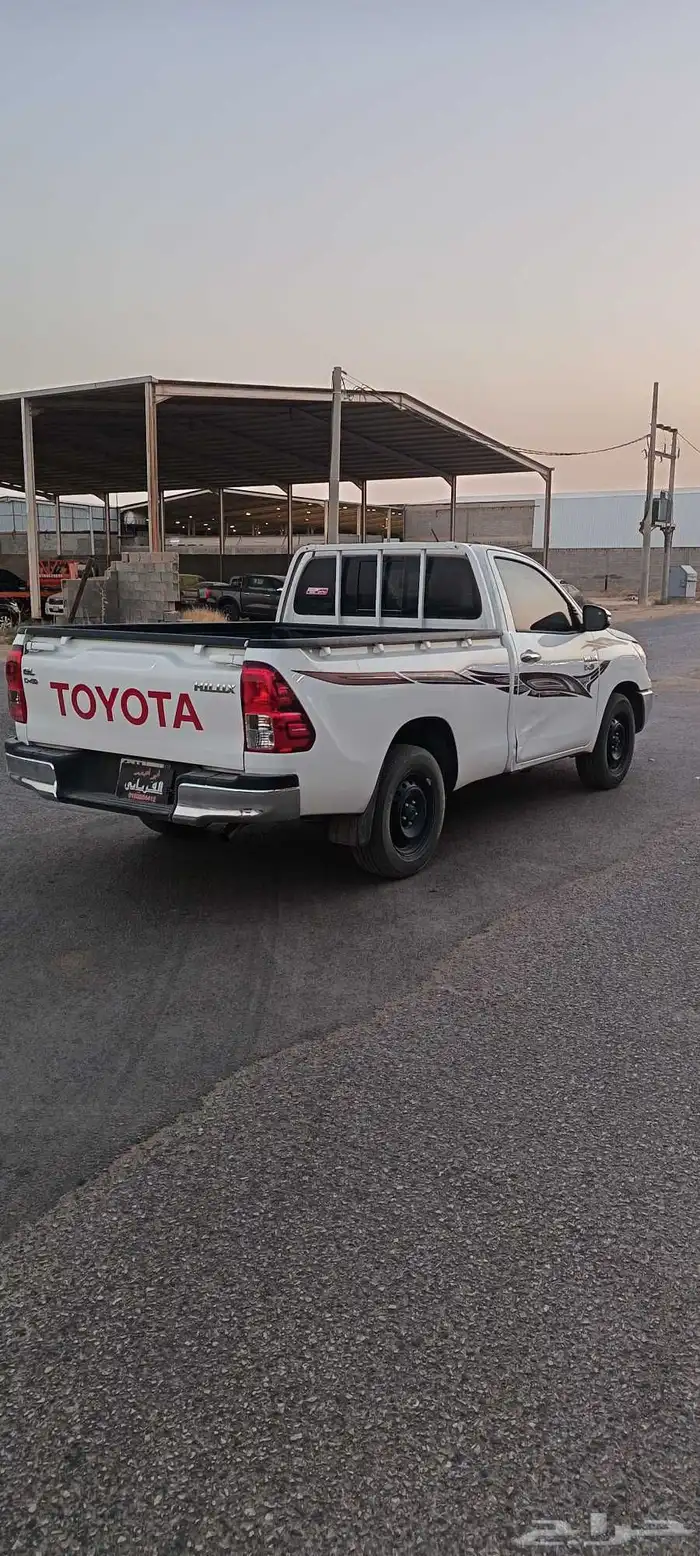 تويوتا هايلكس GL موديل 2025عداد 13الف ديزل 1
