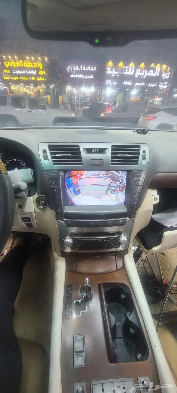 شاشة لكزس LS 2012 مع تغيير كيمرة الوكالة 2