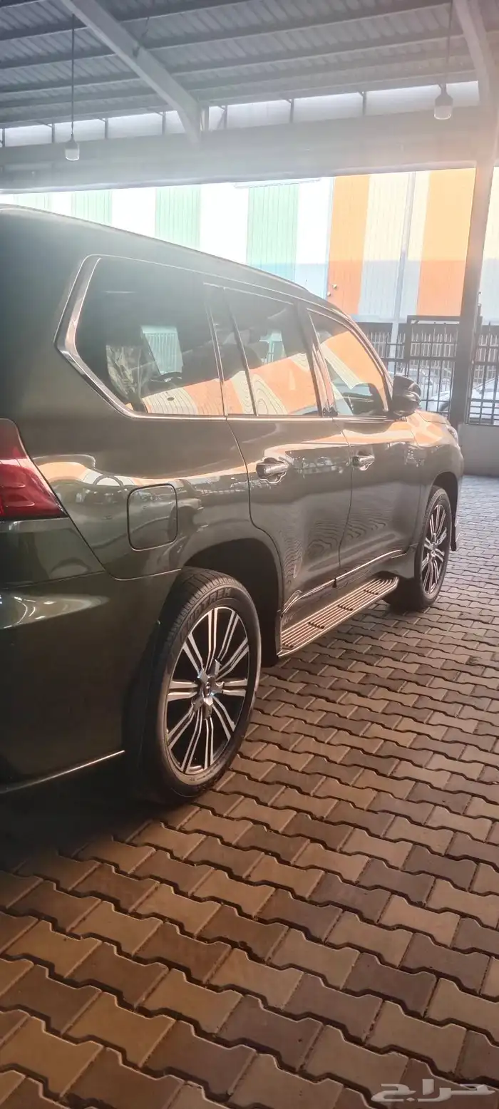 جيب لكزس موديل 2021 وكالة 3