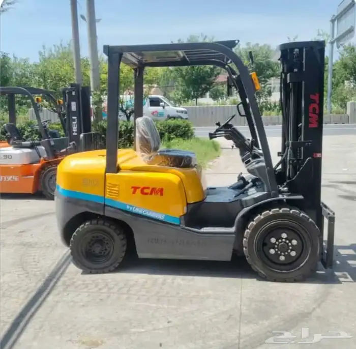 رافعة شوكية سكين فور كلفت الإيجار في جده 1