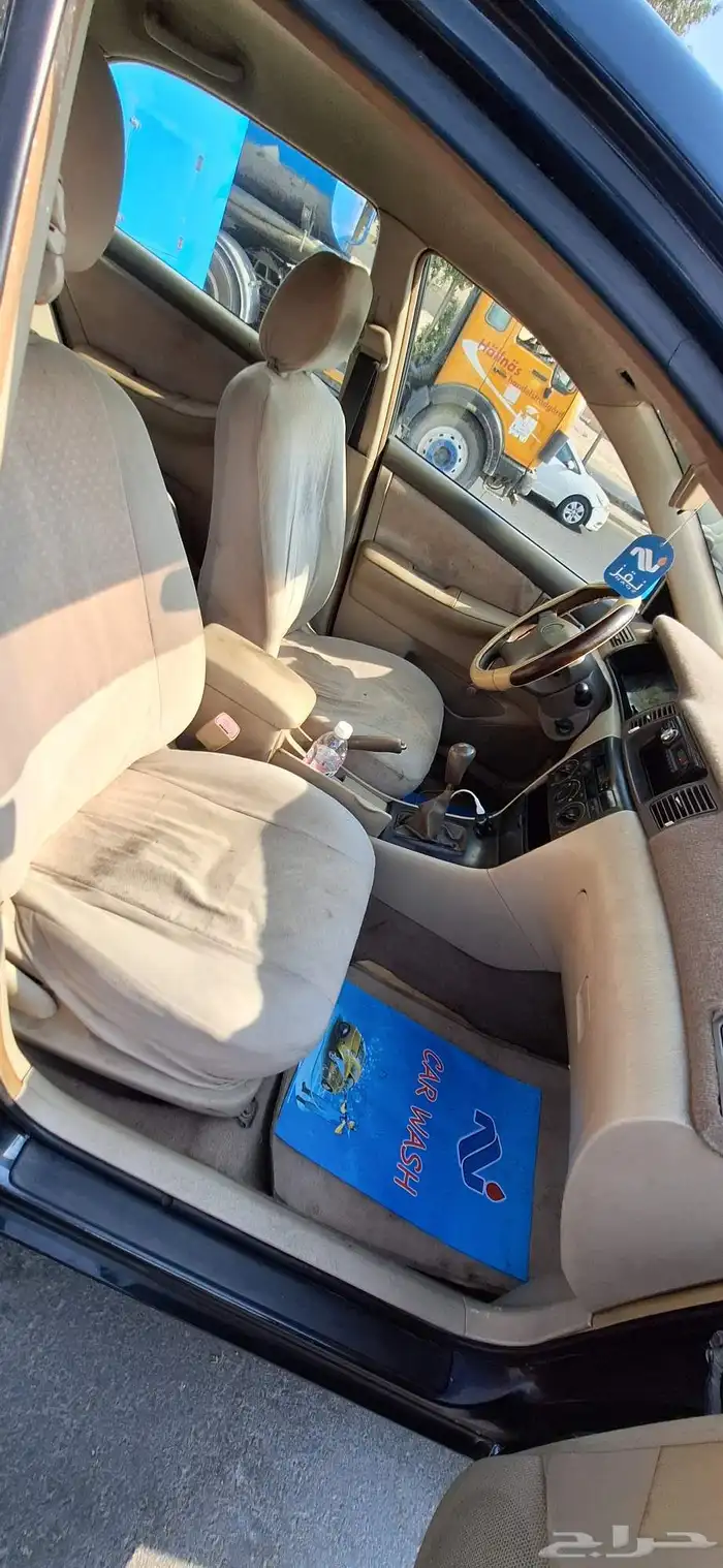 تويوتا كورولا 2005 غير عادي 7