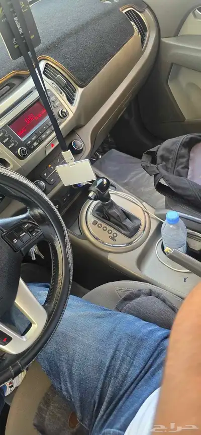 Kia Sportage 2015 Automatic Odometer 205000 km with sunroof index