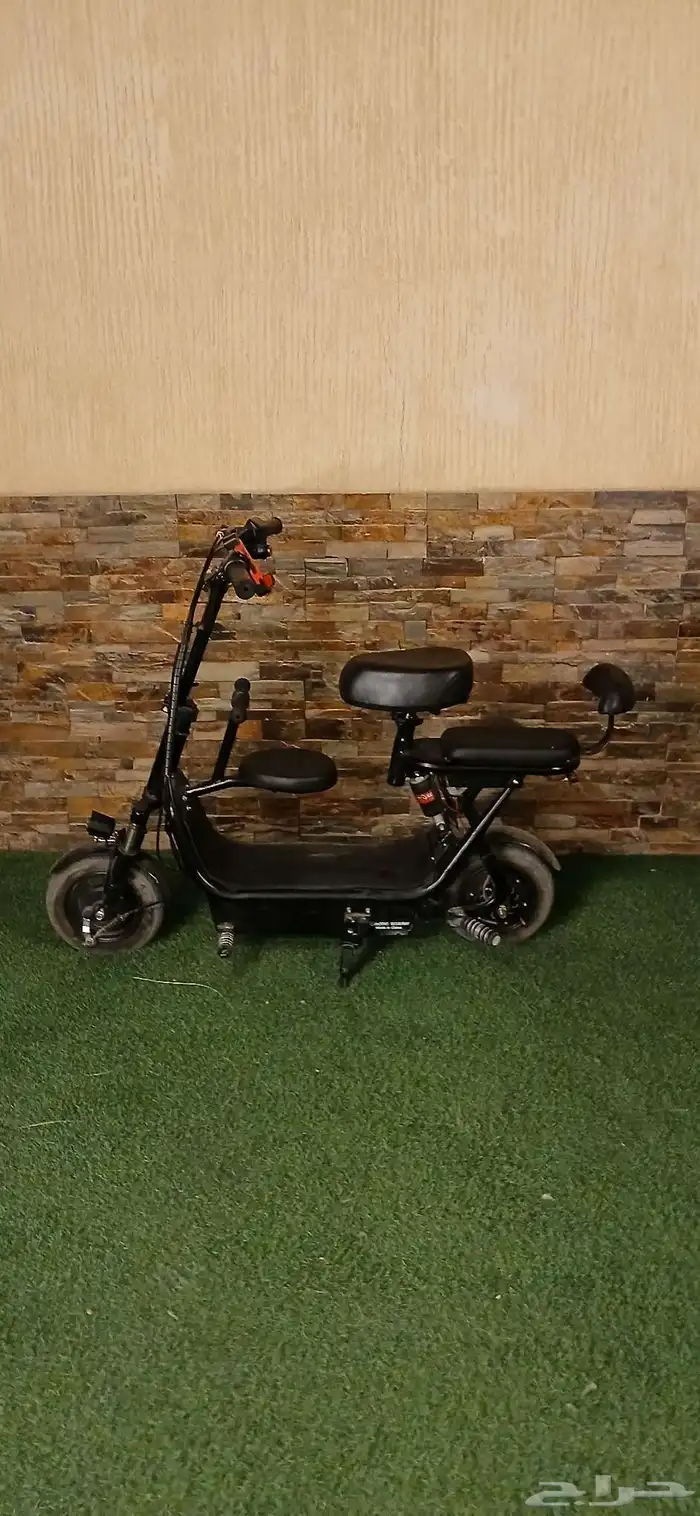سكوتر كهربائي 1