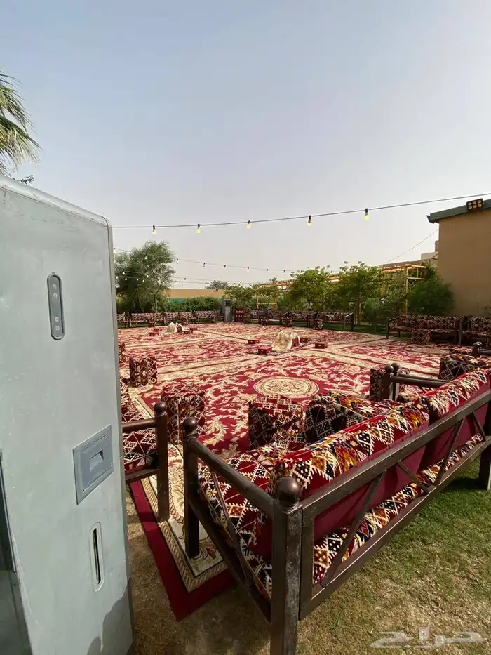 كنب جلسات خارجيه جلسات داخلية جلسات عشب جلسات ثيل جلسه جلسة 3