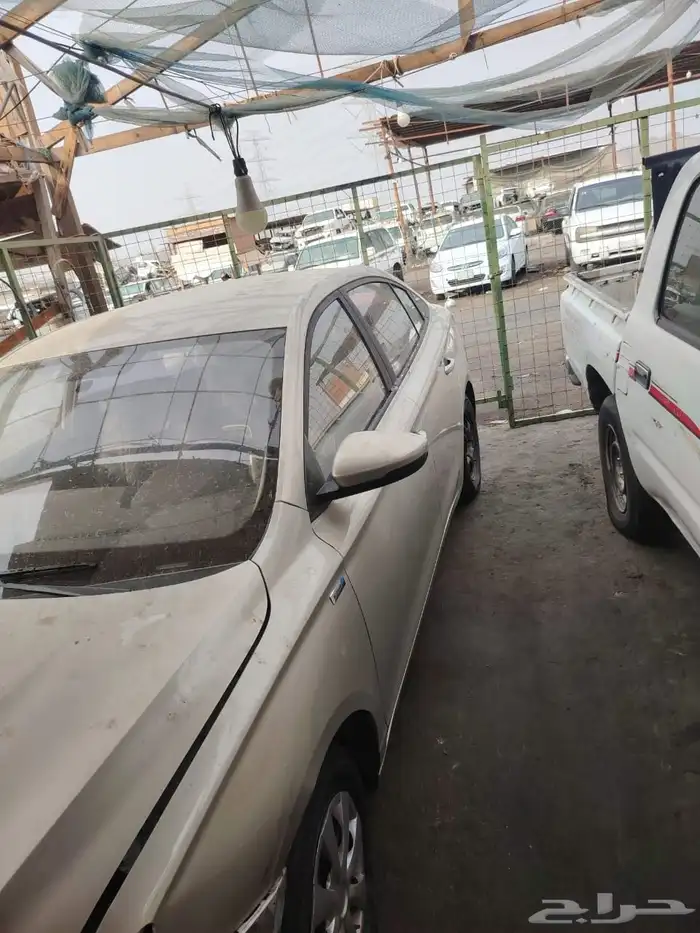 قطع غيار MG5 وجميع قطع غيار السيارات الصينيه مع الضمان 2