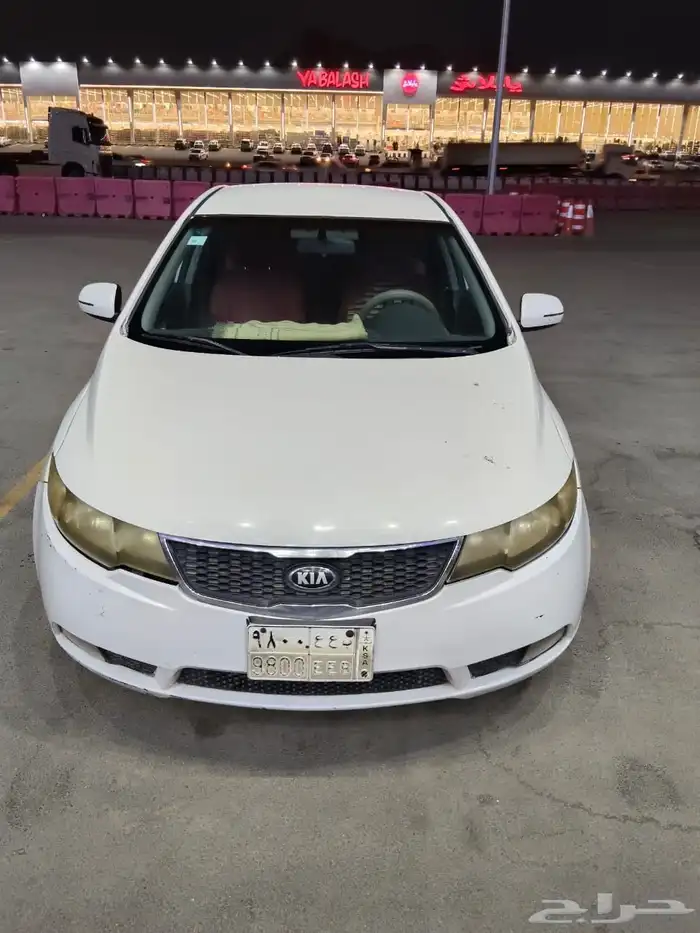سياره كيا سيراتو 2011 ماكينه موضبه السيارة راشه كامل بالخارج 0