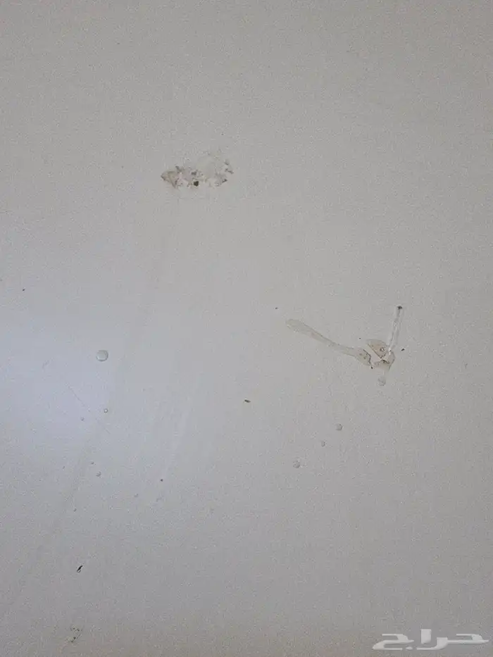 مكتبه ايكيا بحالة جيدة 3