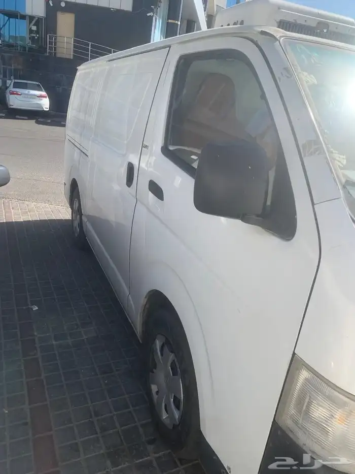 باص تويوتا هايس بضاعه و ثلاجه 2010 للبيع 2