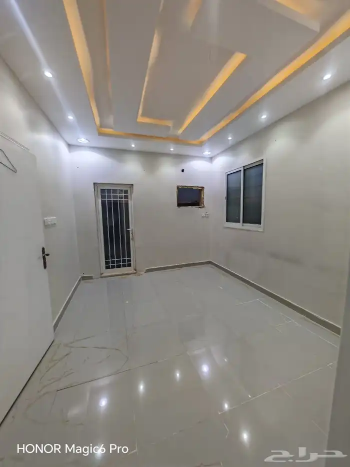 شقه للايجار حي الرمال 5