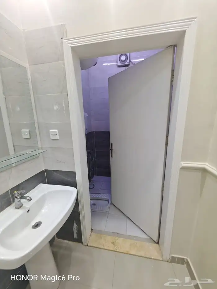 شقه للايجار حي الرمال 9