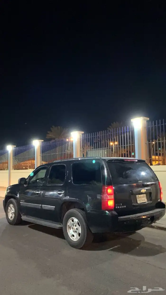 تاهو اسود ملكي 1