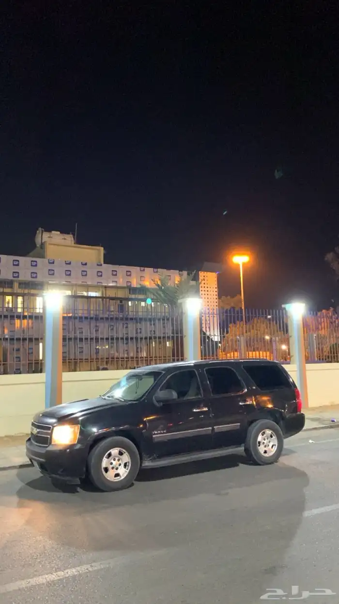 تاهو اسود ملكي 2