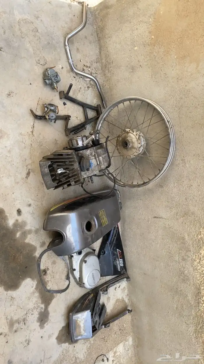 قطع اكس مية للبيع أمورها طيبه 0