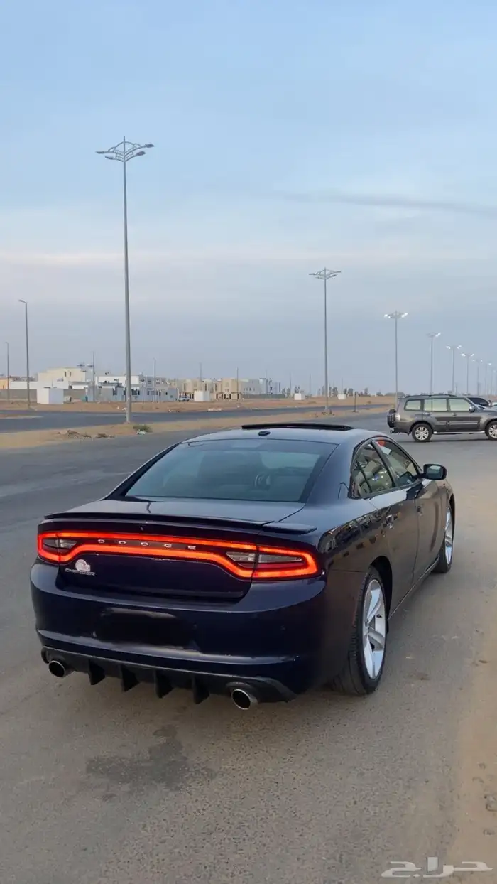دودج تشارجر2016 1