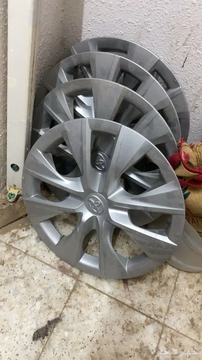 طيس كورلا 2015 الاصليه بختوم الوكاله من الداخل 0