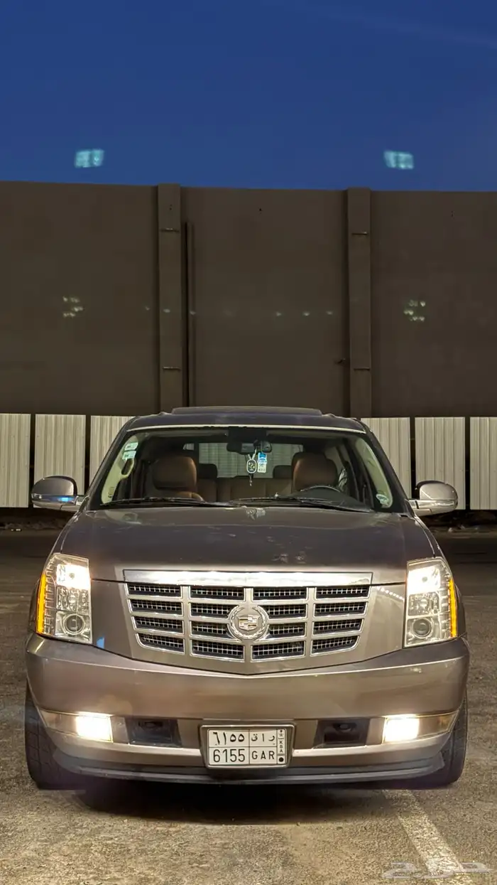 اسكاليد 2011 نظيف 0