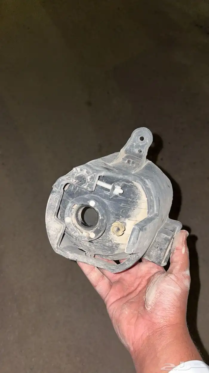 صدام هايلكس وكاله وشمعات واصطب خلفي اصلي وكاله 4