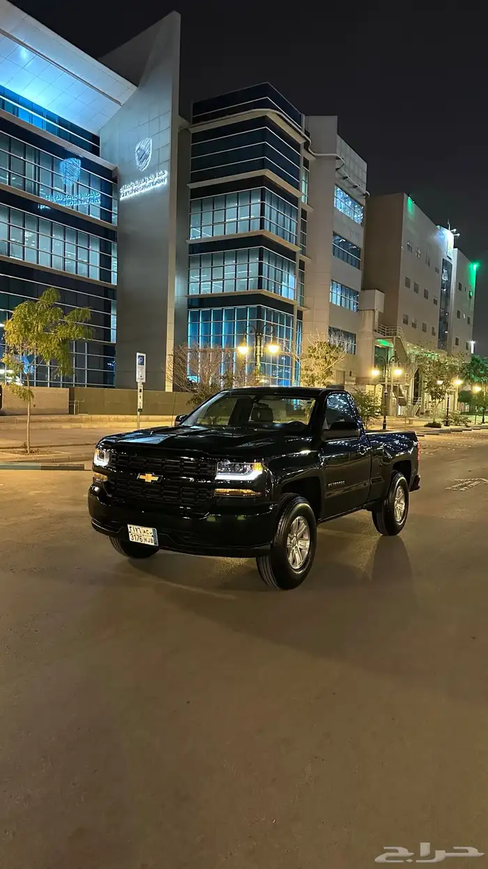 سلفرادو 2017 اسود 1