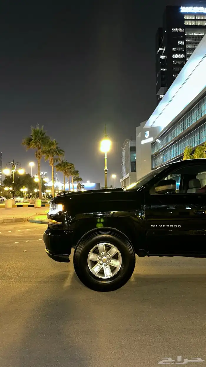 سلفرادو 2017 اسود 3