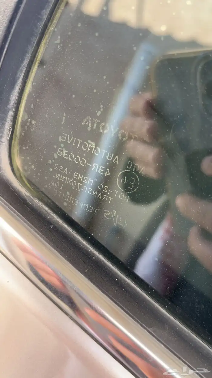 كامري هايبرد اللون ذهبي شبه الجديده 42