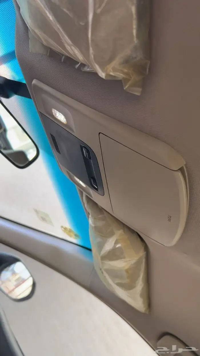 كامري هايبرد اللون ذهبي شبه الجديده 33