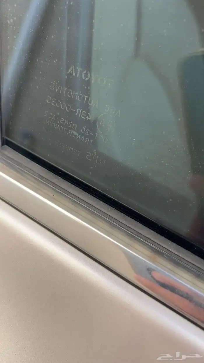 كامري هايبرد اللون ذهبي شبه الجديده 35