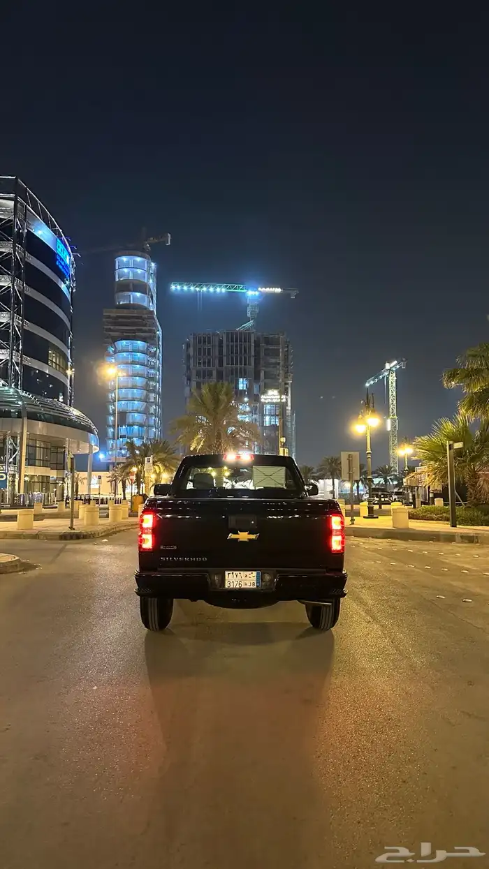 سلفرادو 2017 اسود 9