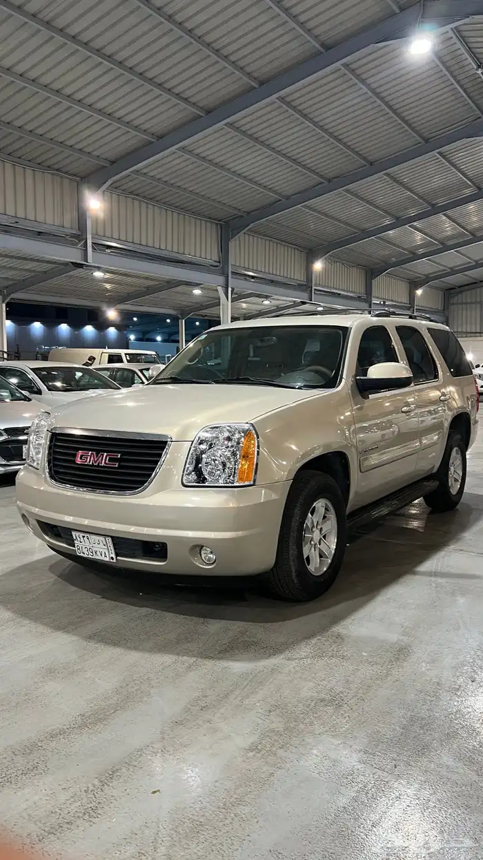 جي ام سي يوكن 2009 دبل 1