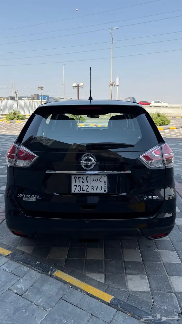 للبيع اكس تريل 2016 فل كامل - دبل 7