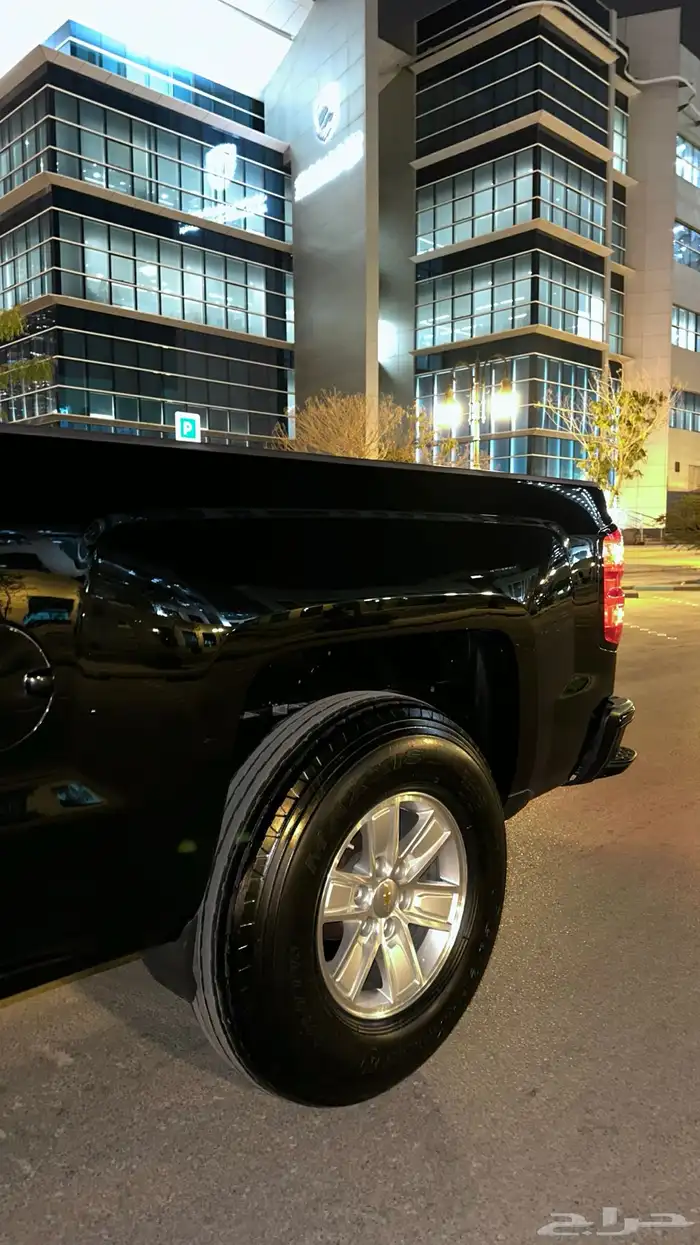 سلفرادو 2017 اسود 8