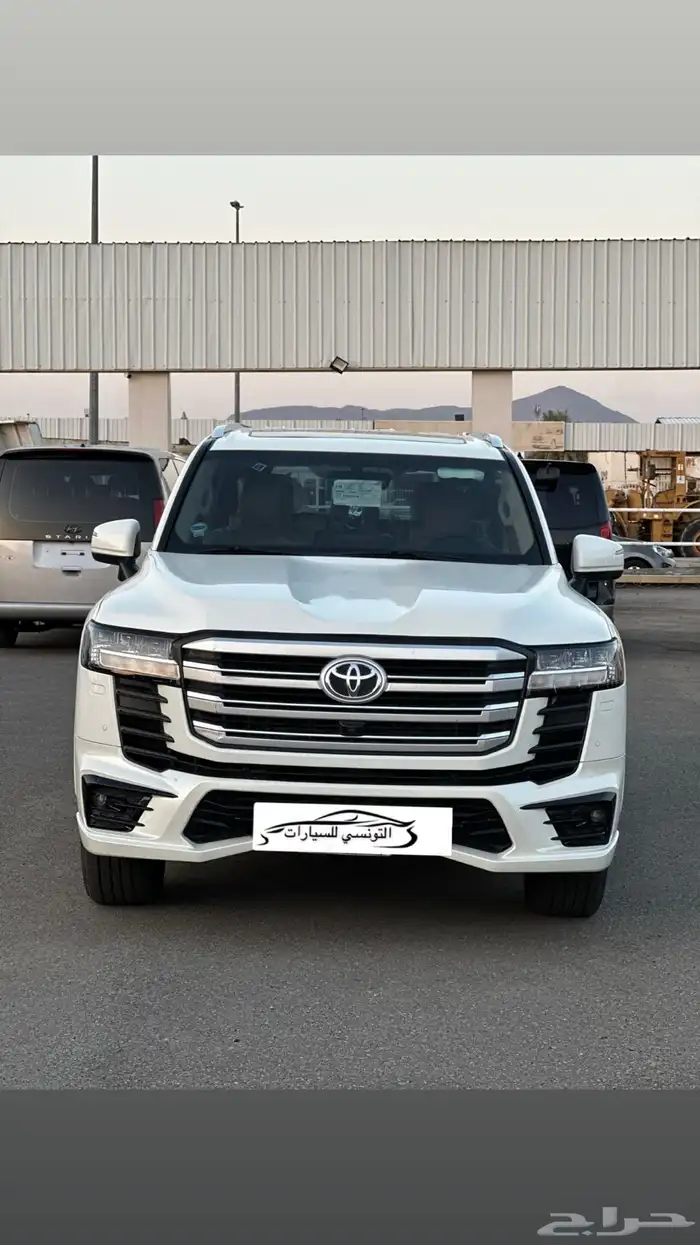 تويوتا لاندكروزر 1