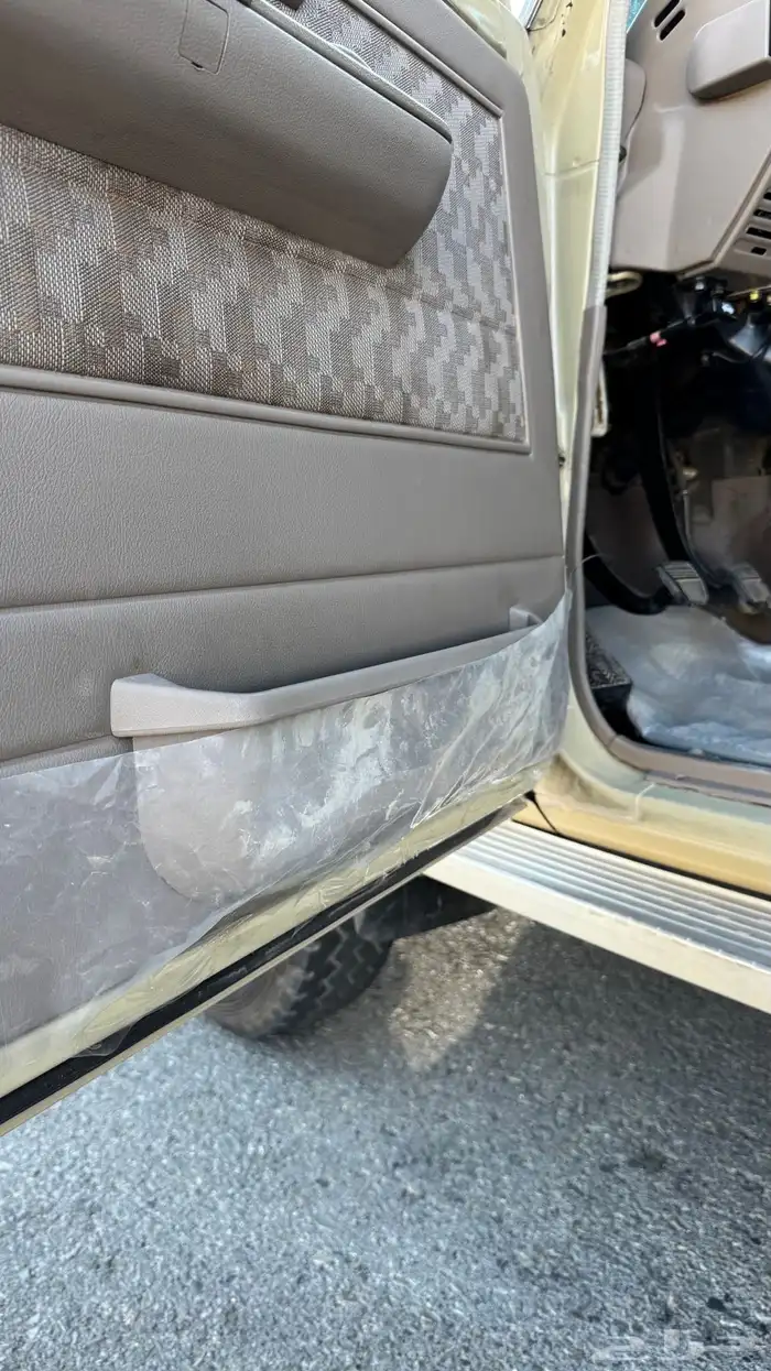 للبيع شاص مخزن 53