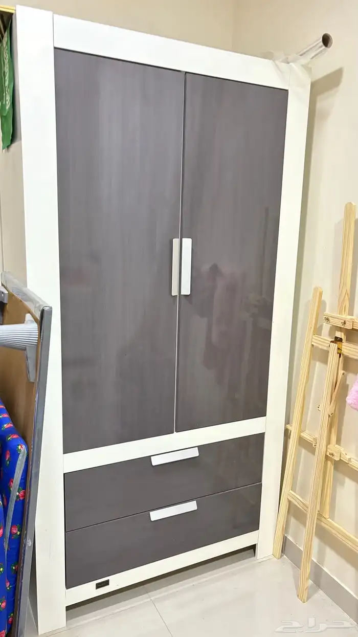 دولاب ملابس 2