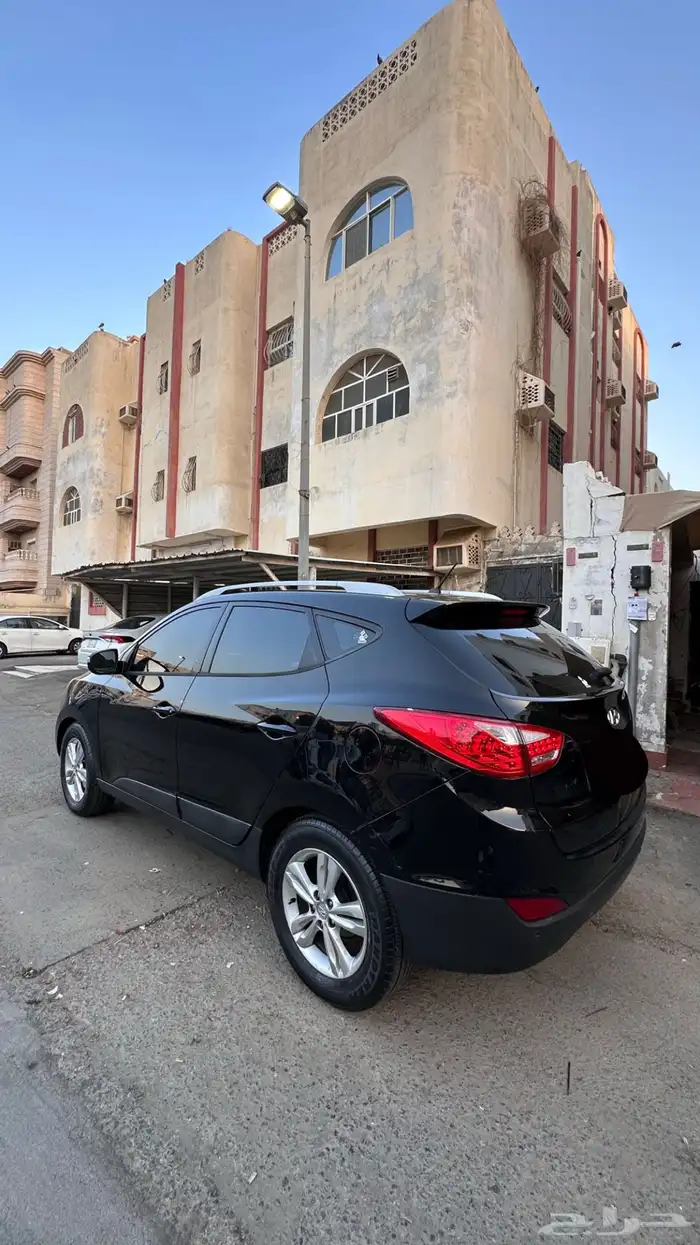 للبيع توسان 2012 13