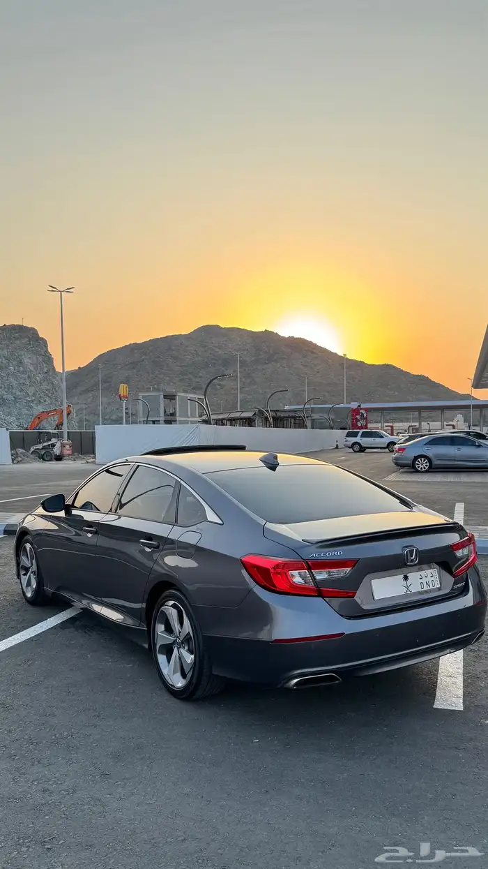 هوندا اكورد 2018 سبورت 6
