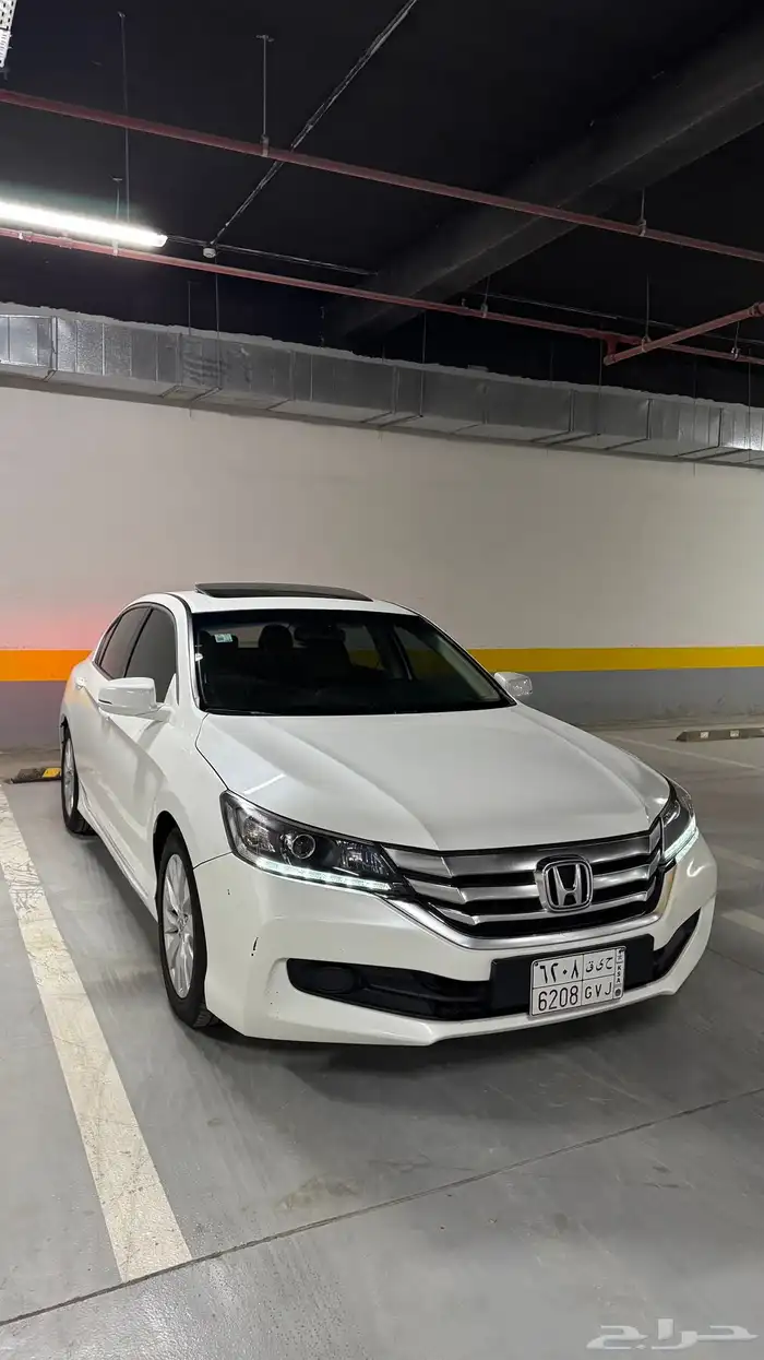 هوندا أكورد سبيشل 2016 بحاله الوكاله 19