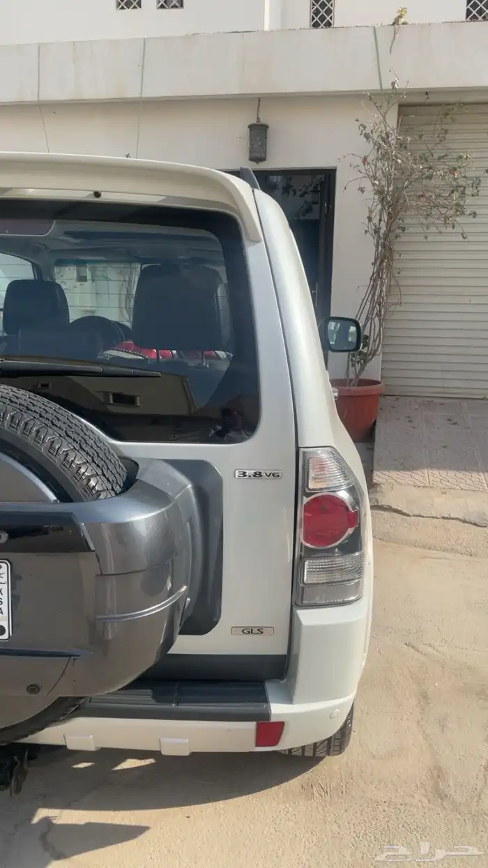 جيب باجيرو 2018 نظيف الحد 70لايكلمني الا الصامل رجاء 3