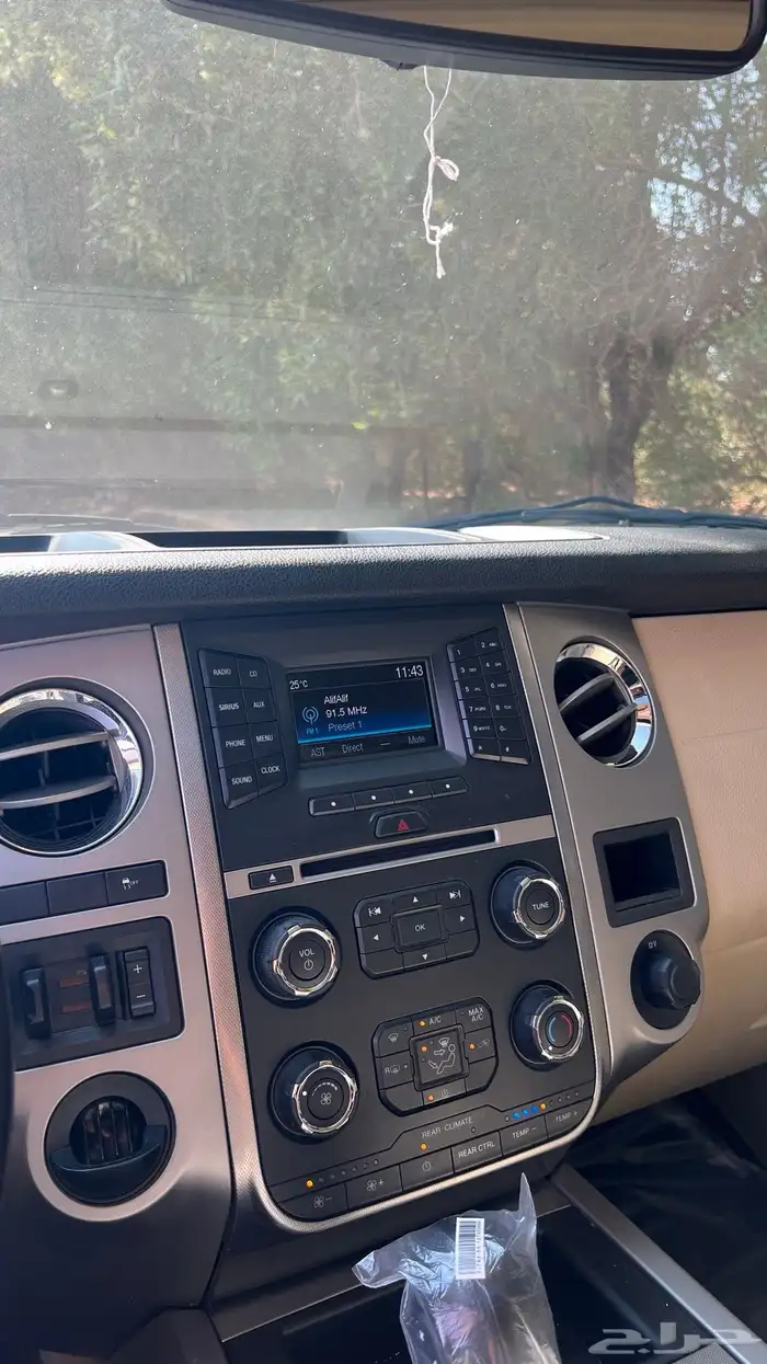 فورد اكسبديشن 8