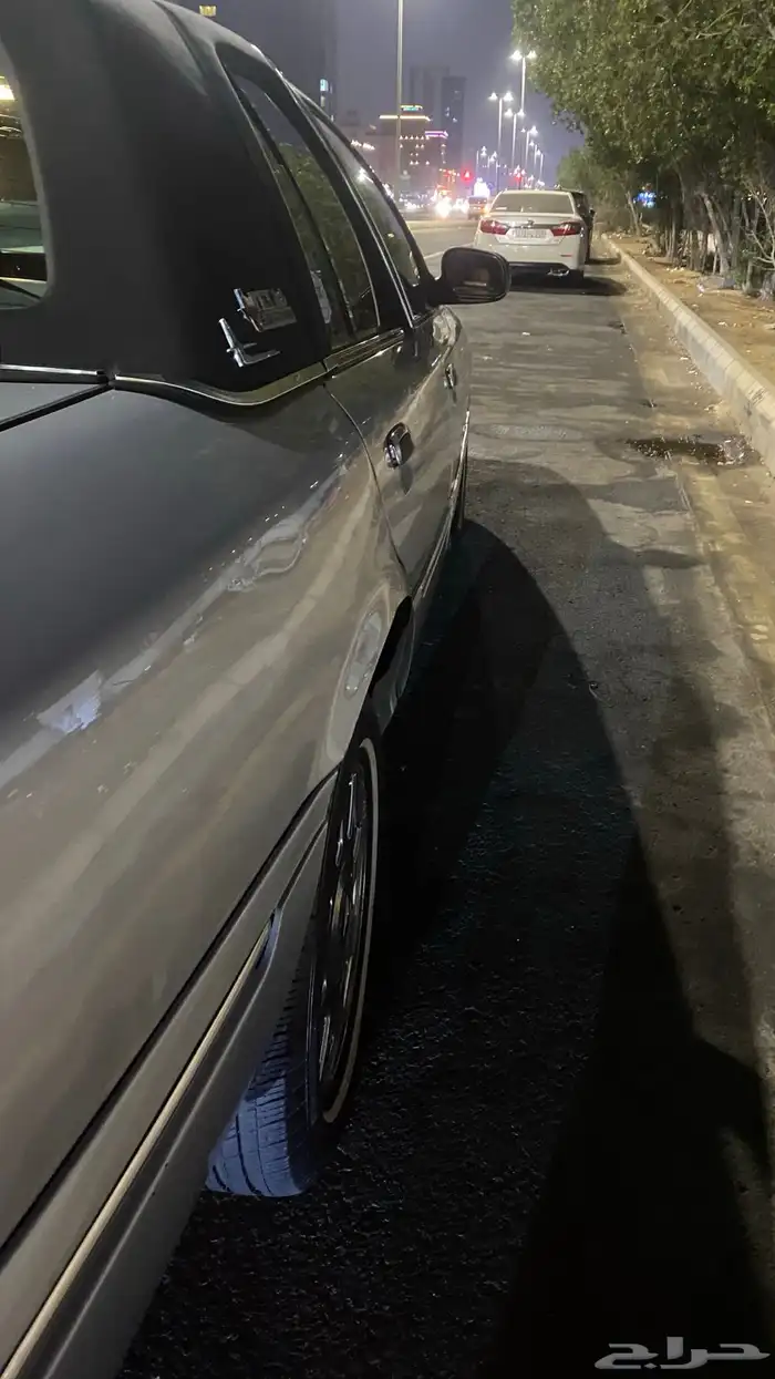 فورد ماركيز 24