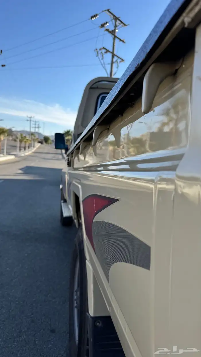 للبيع شاص مخزن 12