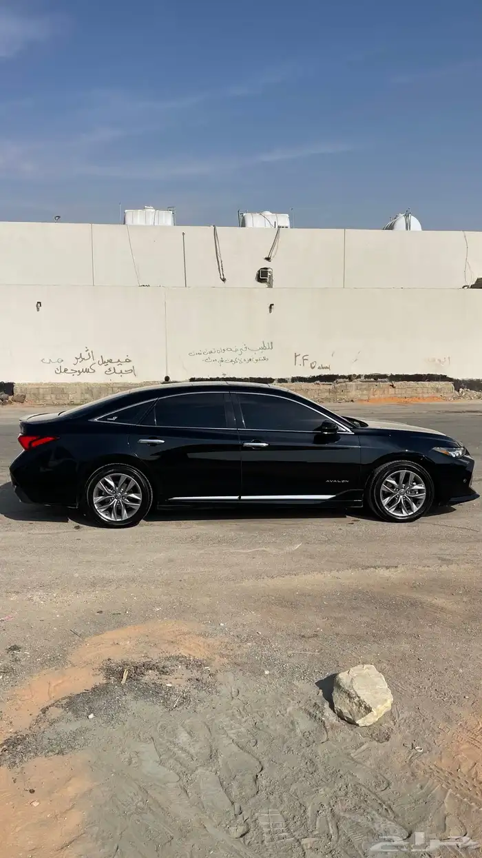 افلون تورنق 2022 اسود 4