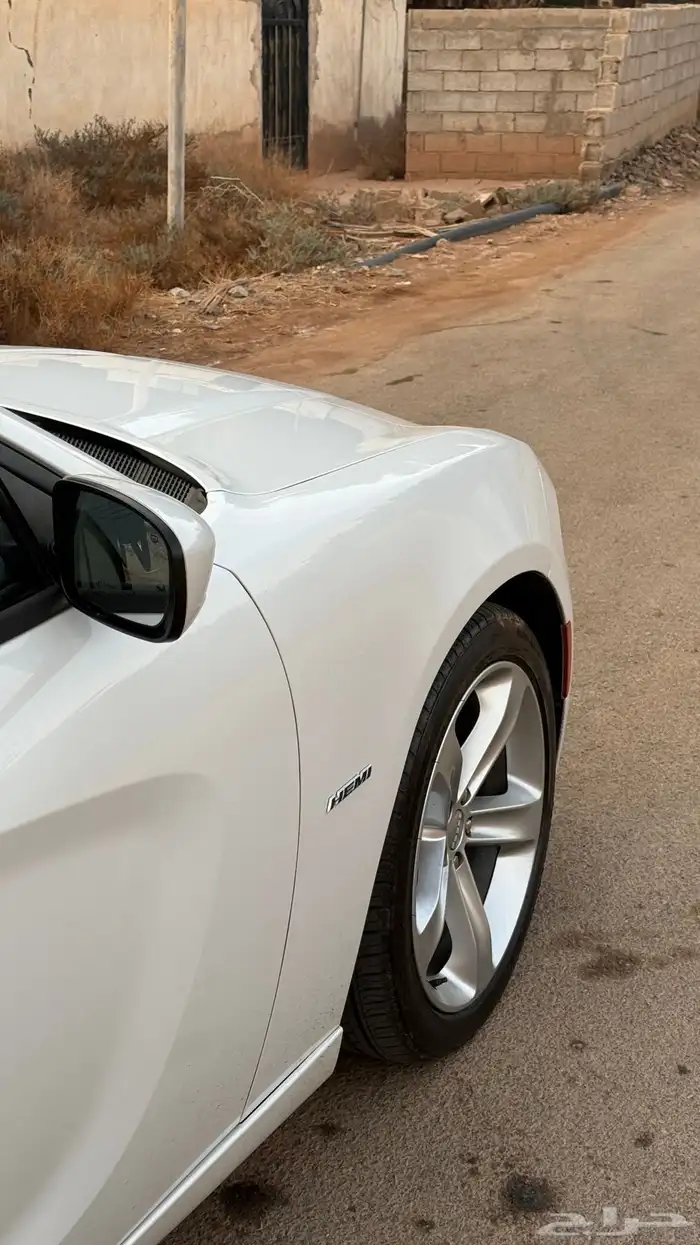 دوج تشارجر RT 9