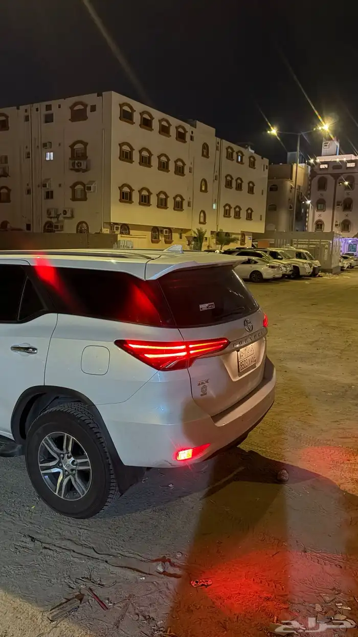 فورشنر شبة جديد ممشى قليل جدا  ديزل منوه للمستخدم 15