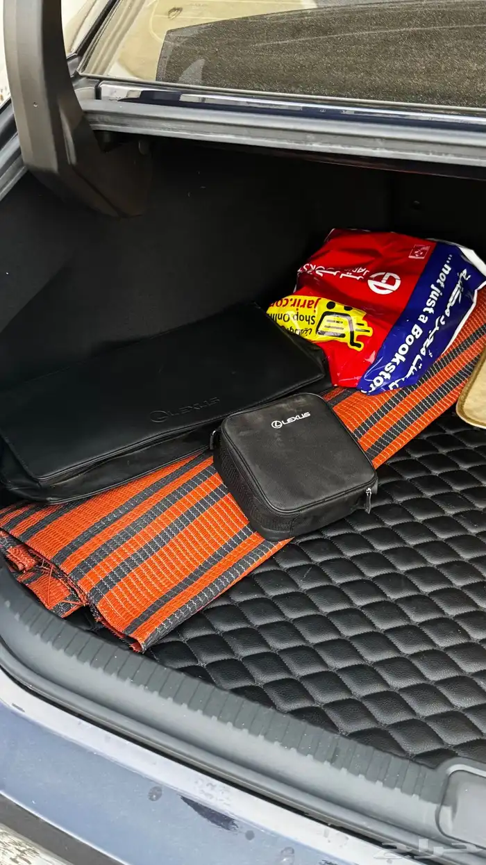 لكزس 2022 300h هايبرد 12