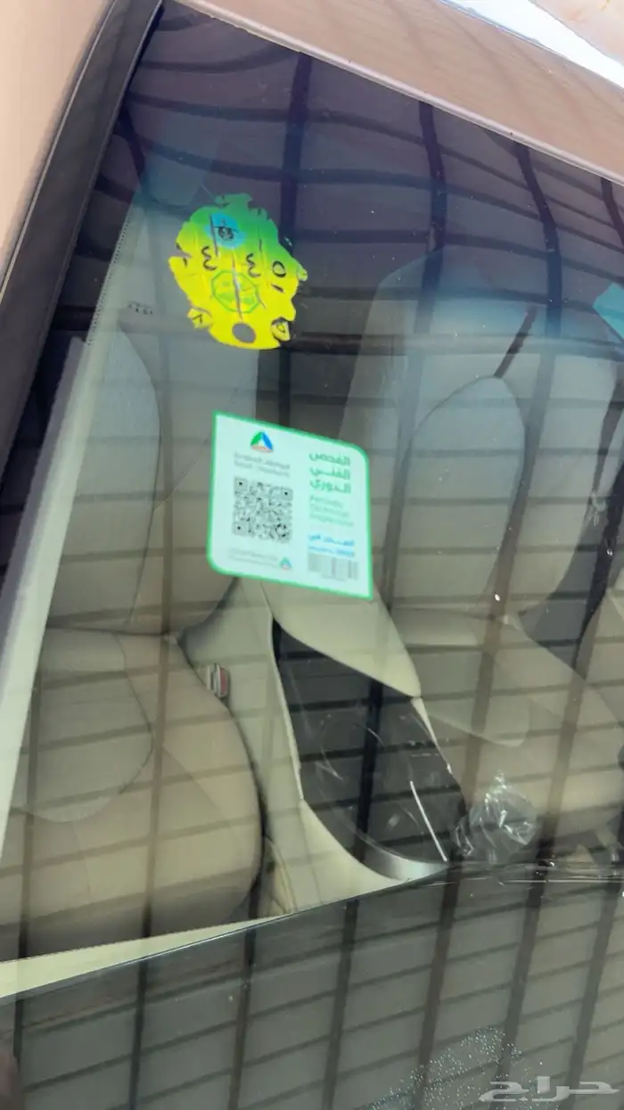 كامري هايبرد اللون ذهبي شبه الجديده 36