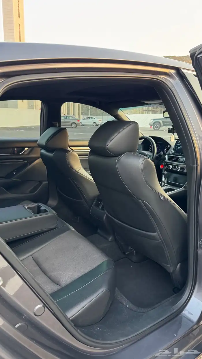 هوندا اكورد 2018 سبورت 16