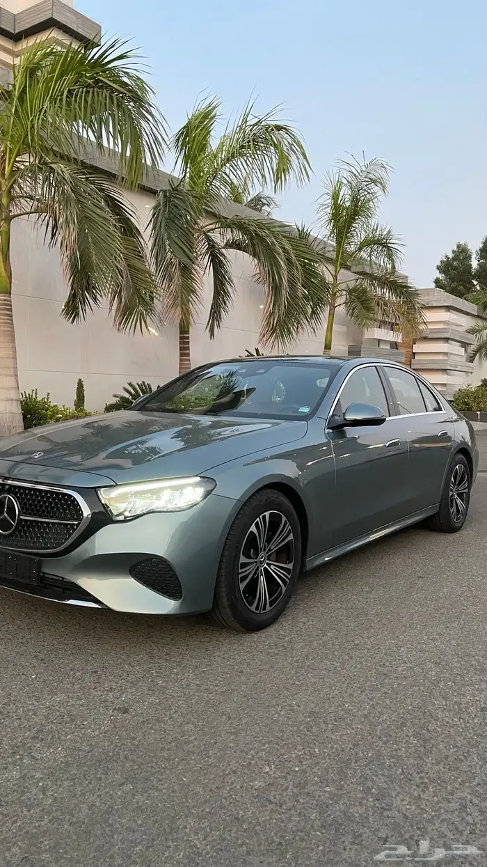 مرسيدس E200 2025 عداد 5 آلاف km ضمان الجفالي الى 2027 13