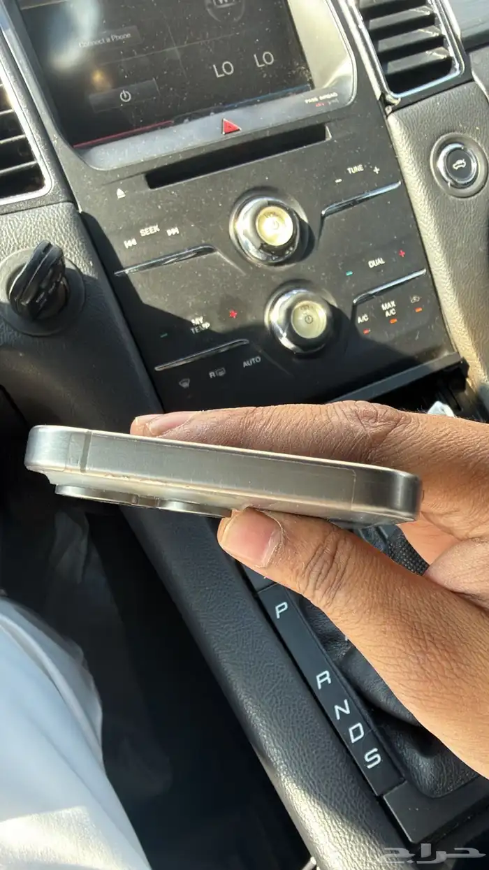 إيفون 15 برو ماكس 512 نظيف جدا 6